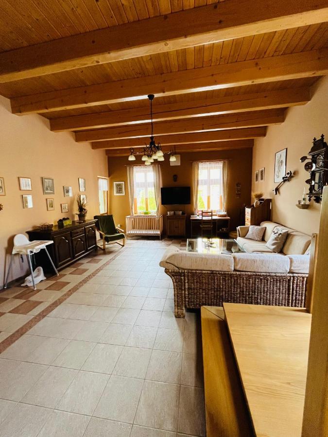 Apartman U Smrku Dvůr Králové nad Labem المظهر الخارجي الصورة